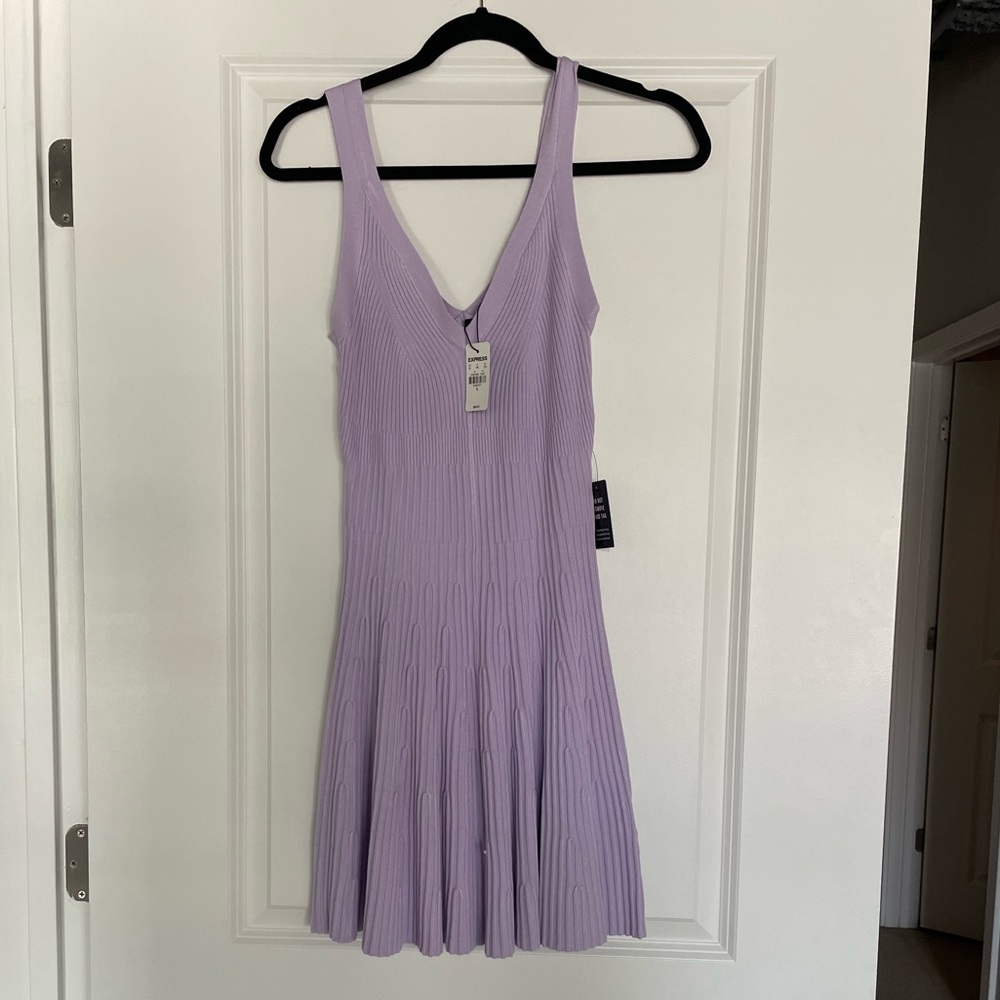 Express Lavender Sleeveless Dress - Picture 4 of 11